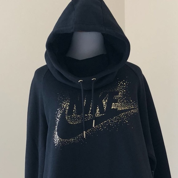 nike rally crew sweatshirt